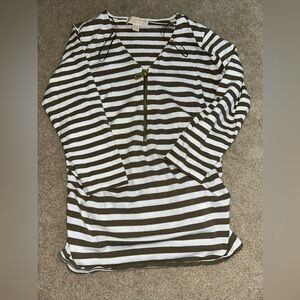 Women's Michael Kors long sleeve size M